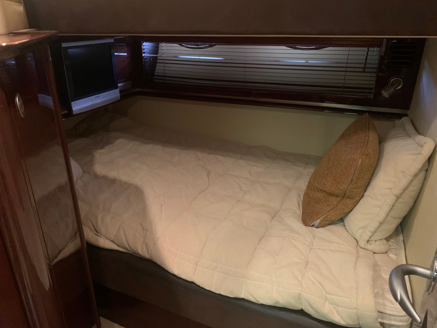 2007 Sea Ray 52 Sundancer — photo 63