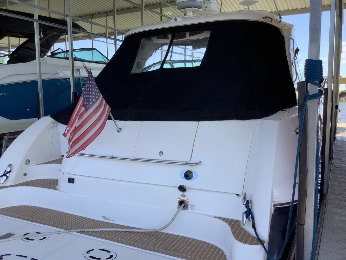 2007 Sea Ray 52 Sundancer — photo 17