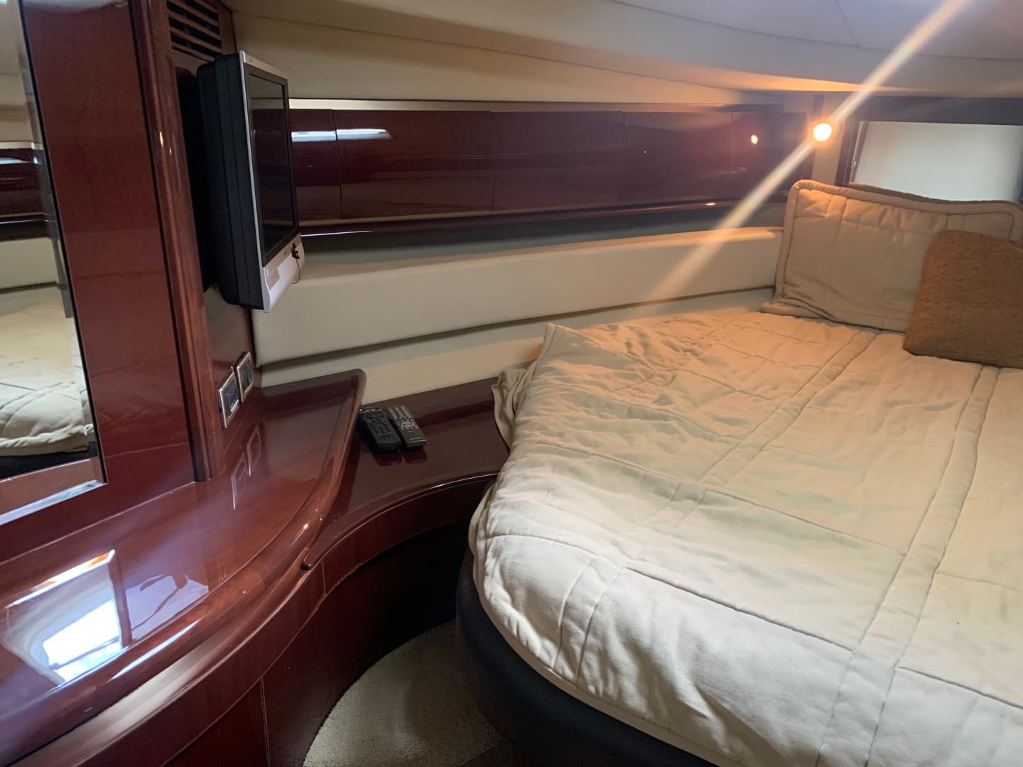 2007 Sea Ray 52 Sundancer — photo 72