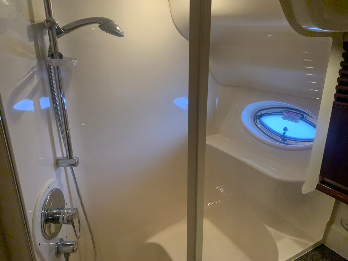 2007 Sea Ray 52 Sundancer — photo 67