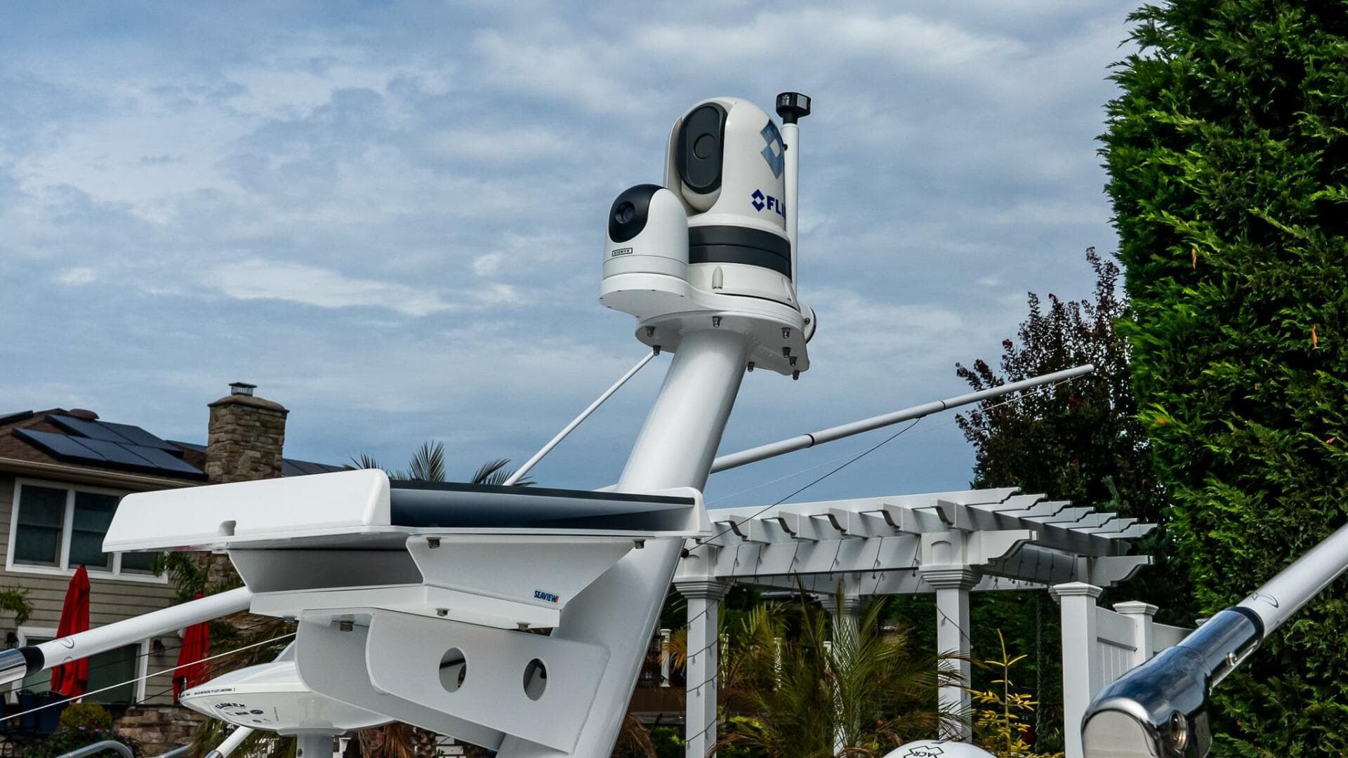 2024 Boston Whaler 405 Conquest — photo 63