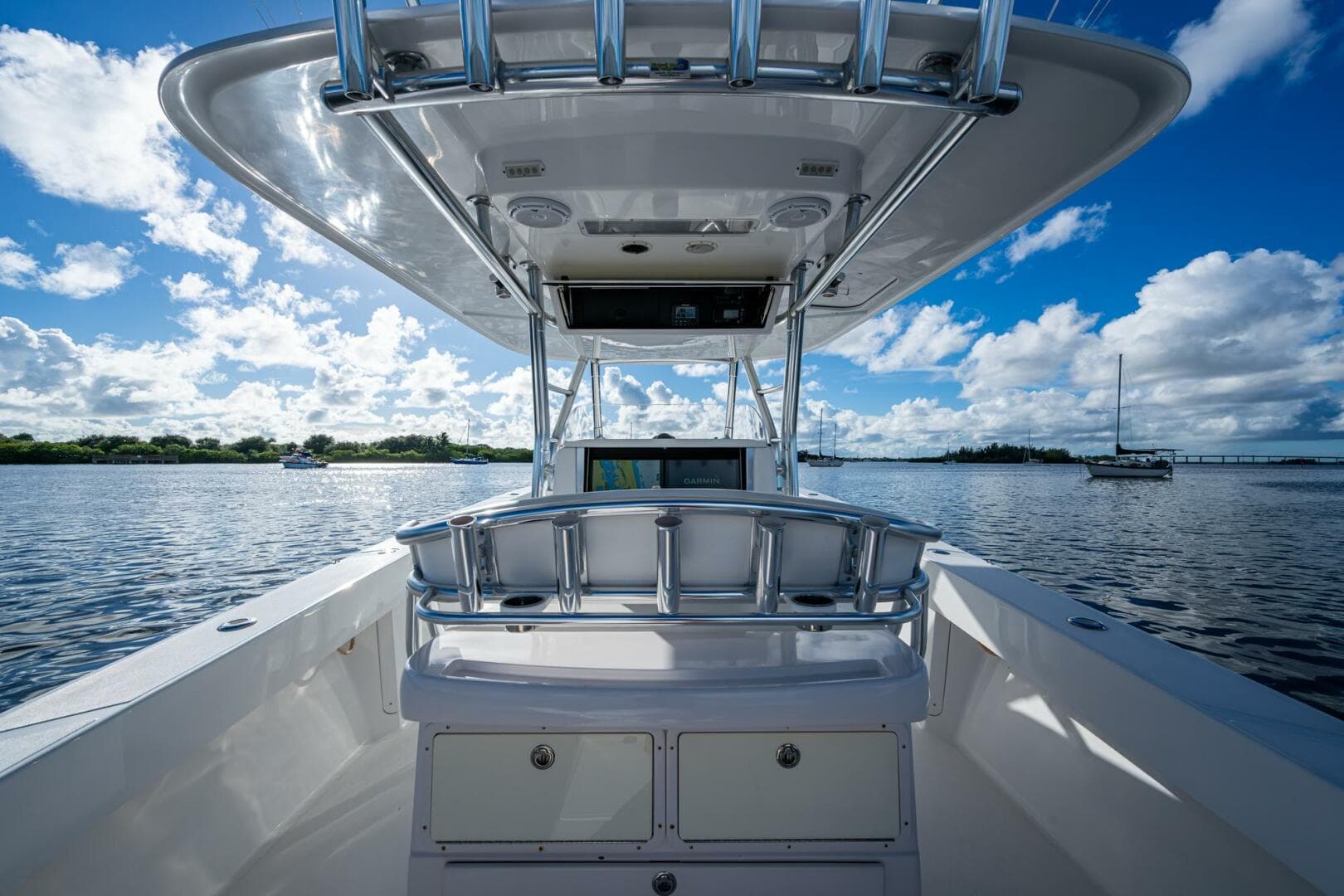 2011 Bahama 37 CC — photo 12