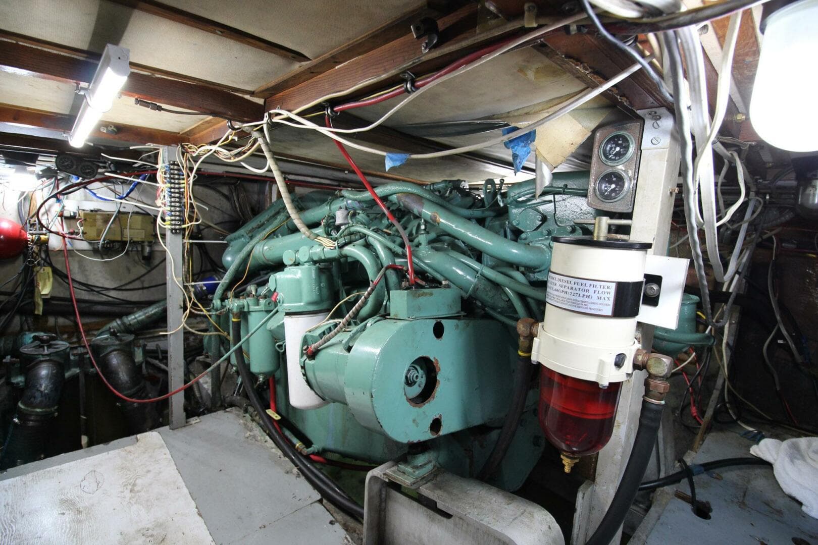 1974 Bertram 42 — photo 25