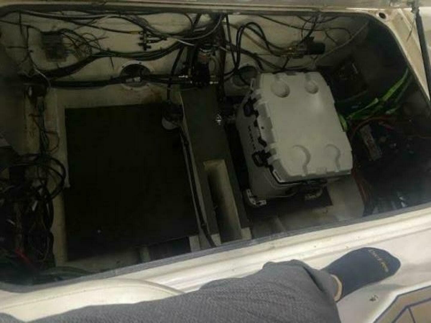 2004 Regal 2860 — photo 21