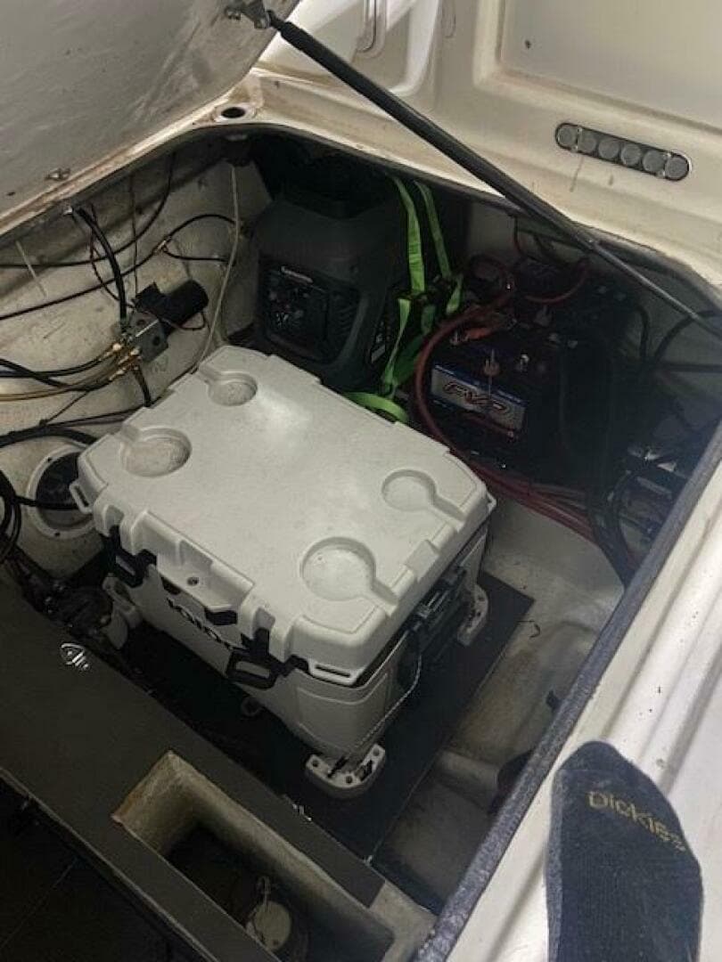 2004 Regal 2860 — photo 18