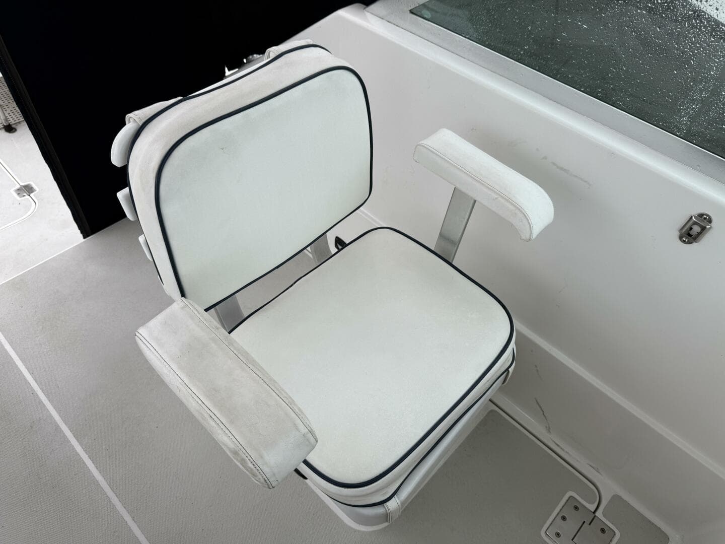 2005 Back Cove 26 Hardtop Express — photo 26