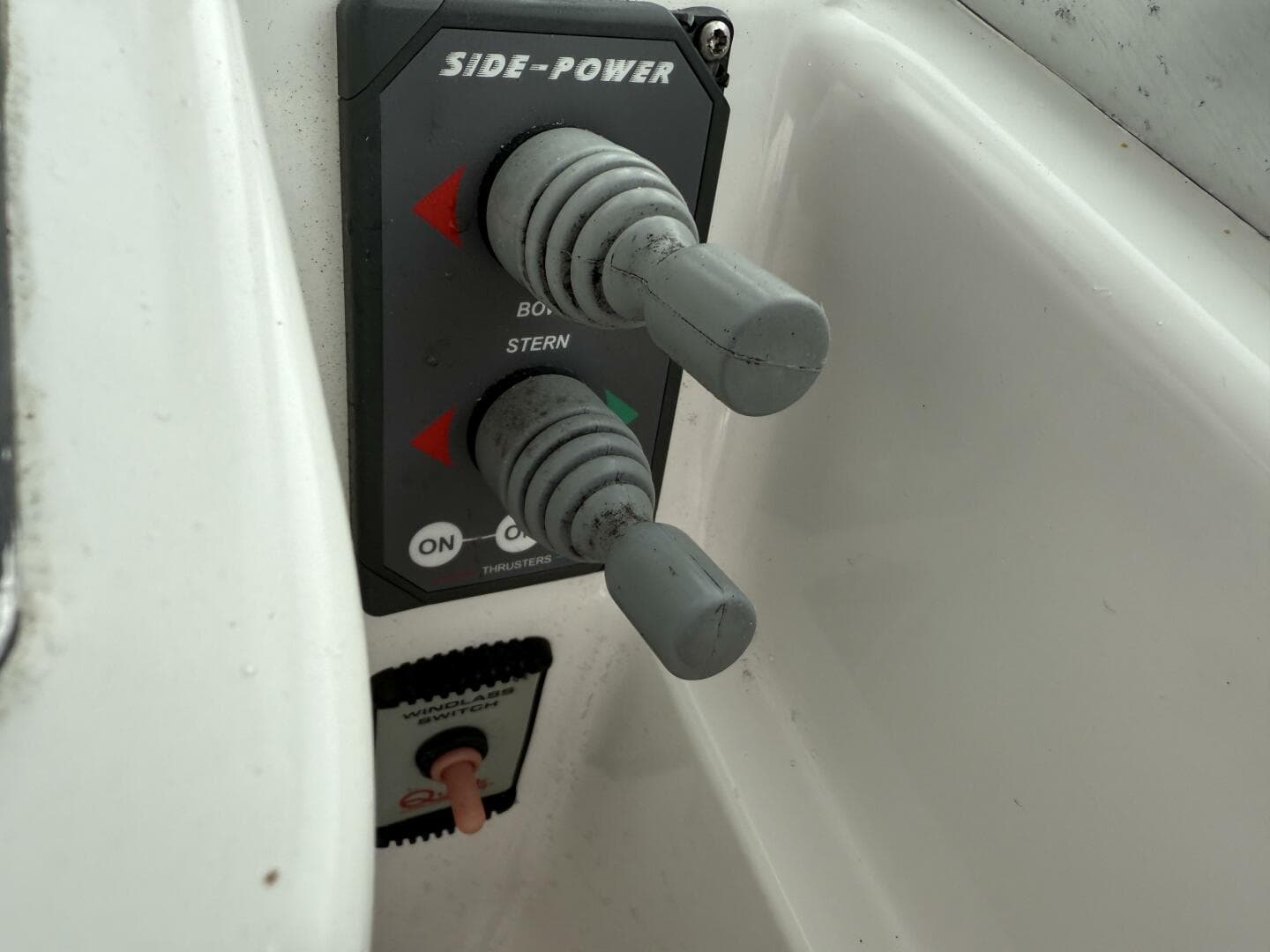 2005 Back Cove 26 Hardtop Express — photo 36