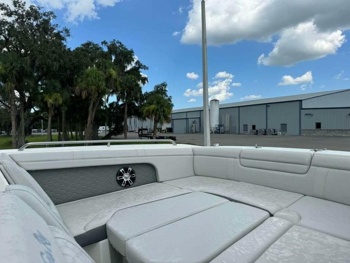 2022 Sea Ray — photo 15