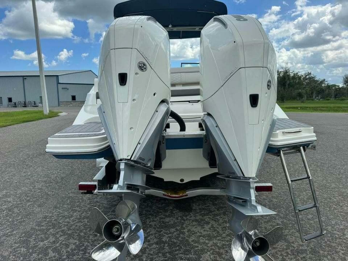 2022 Sea Ray — photo 12