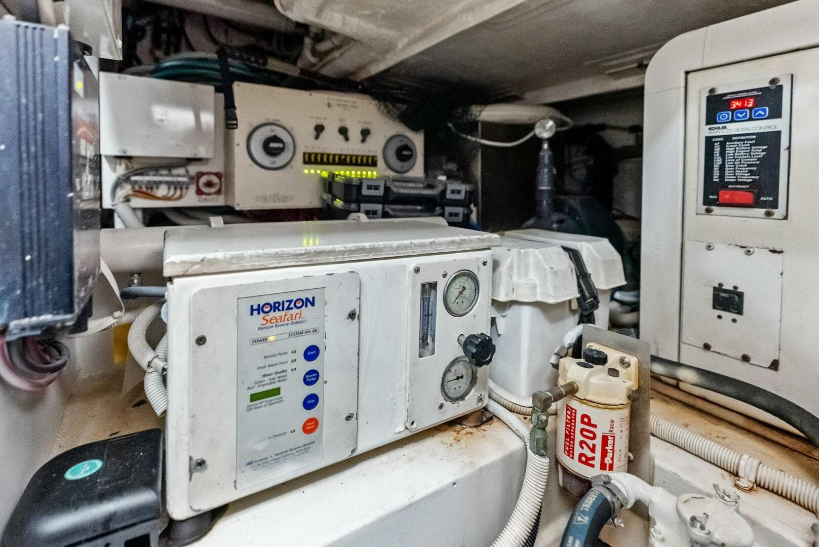 2006 Bertram Convertible — photo 47