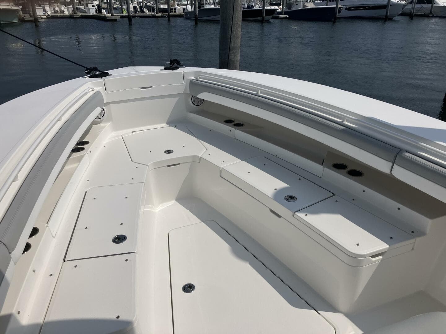 2020 Regulator 31 — photo 22