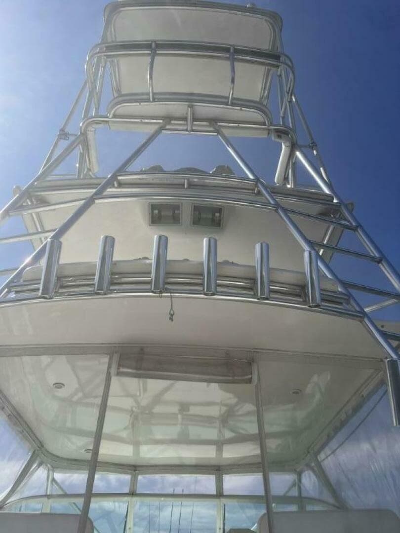 2001 Cabo Express — photo 10