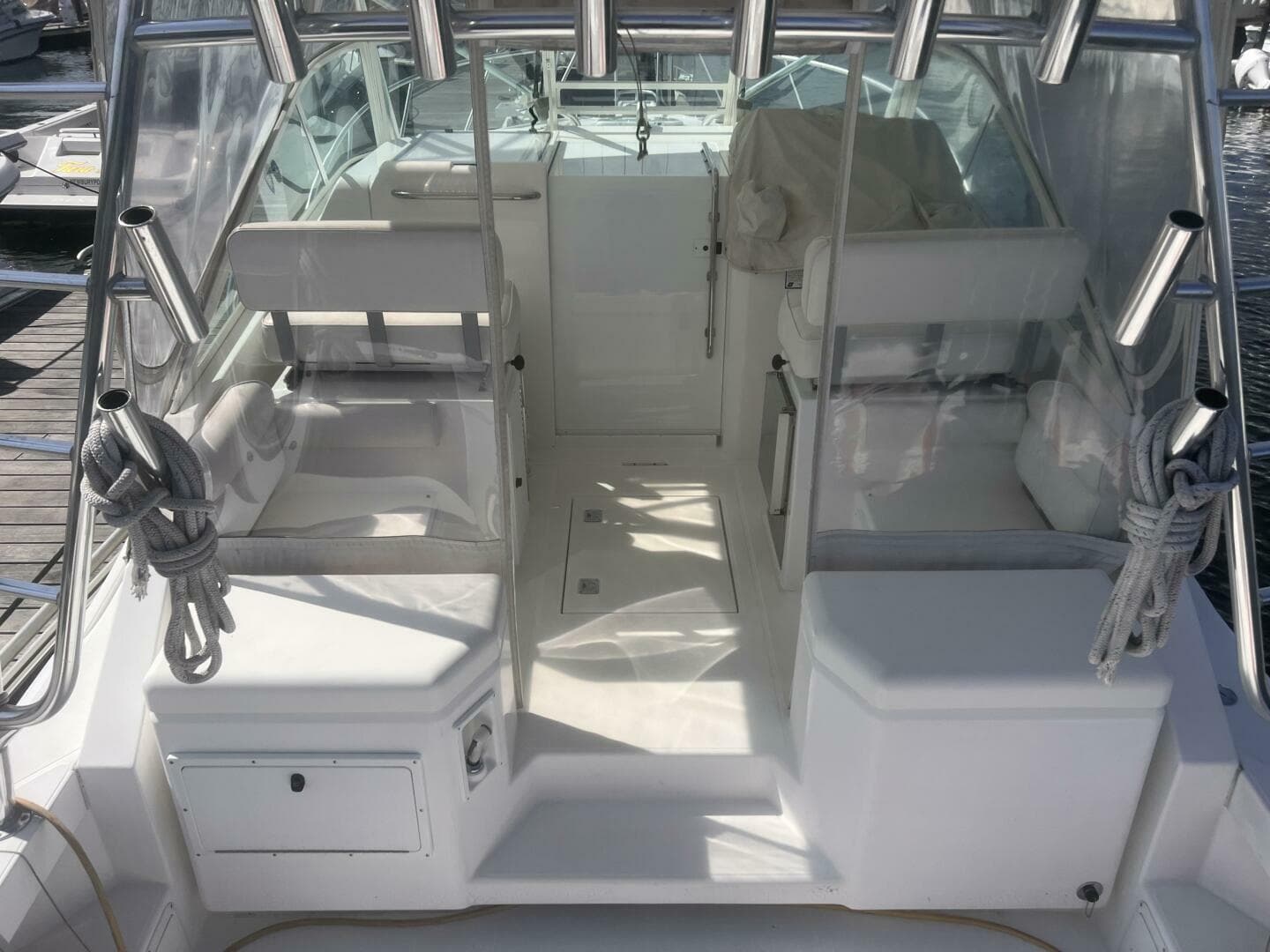 2001 Cabo Express — photo 11