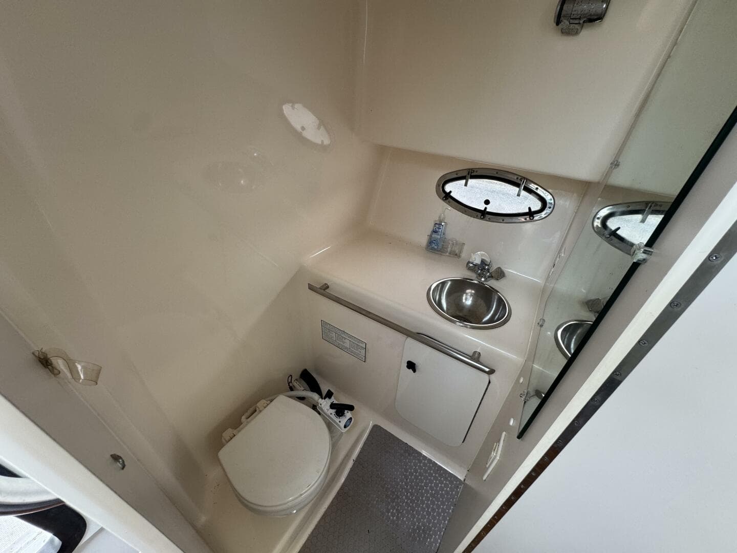 1999 Tiara Yachts 2900 Open — photo 28