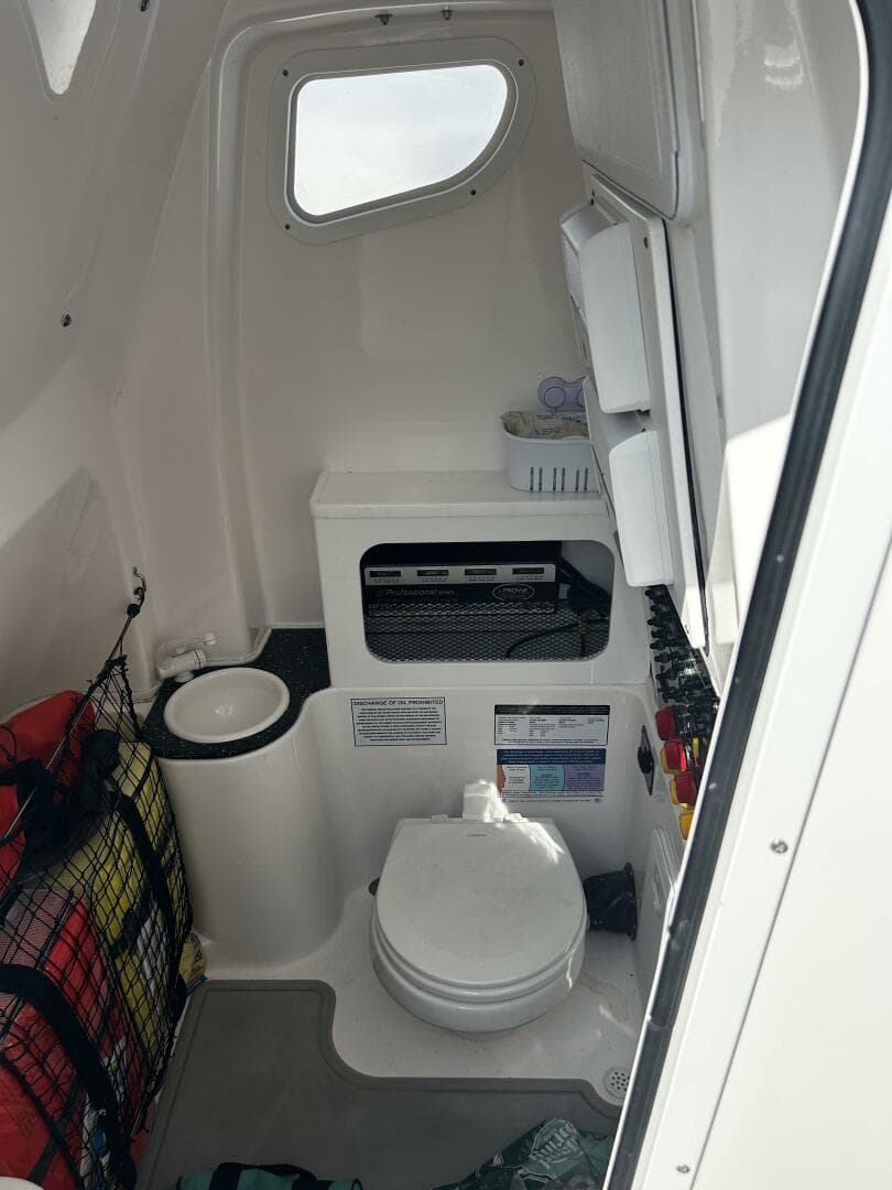 2021 Sea Fox 288 Commander — photo 17