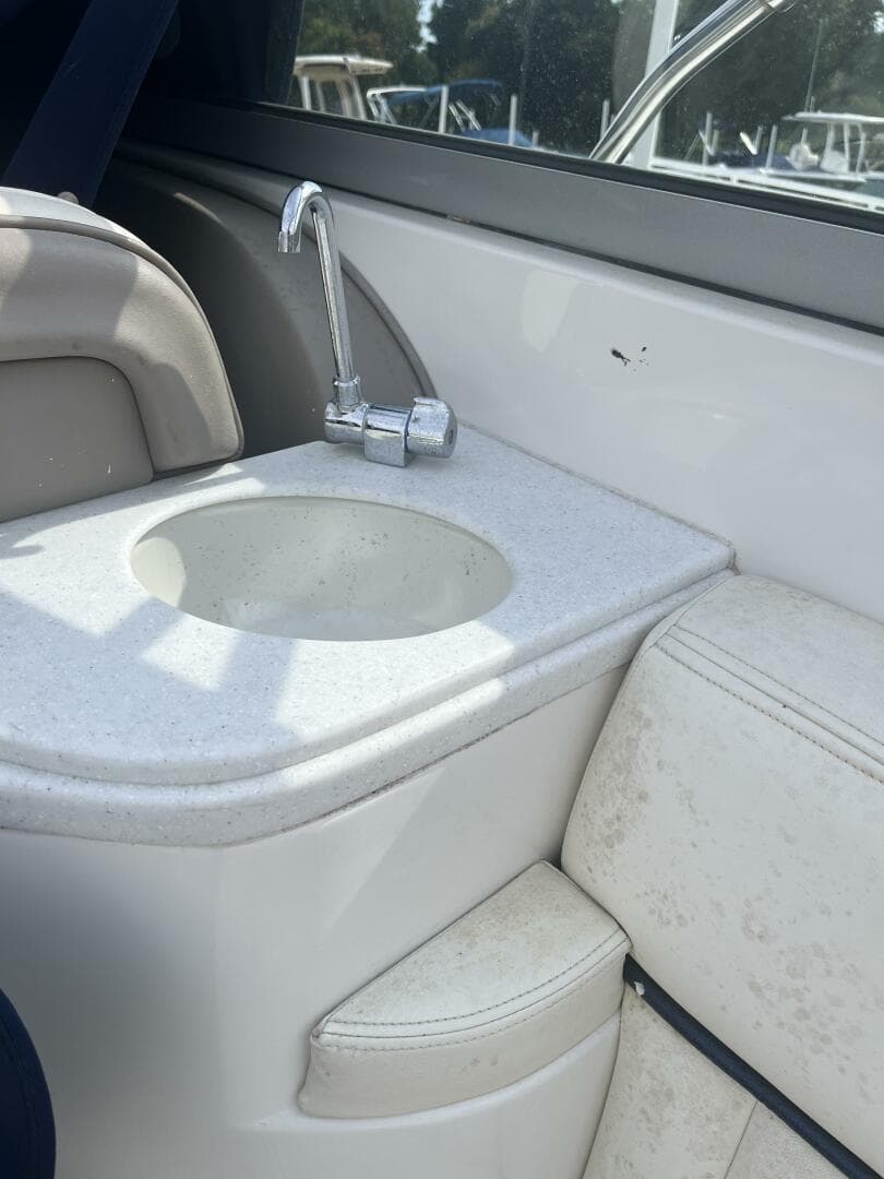 2002 Cobalt 282 — photo 43