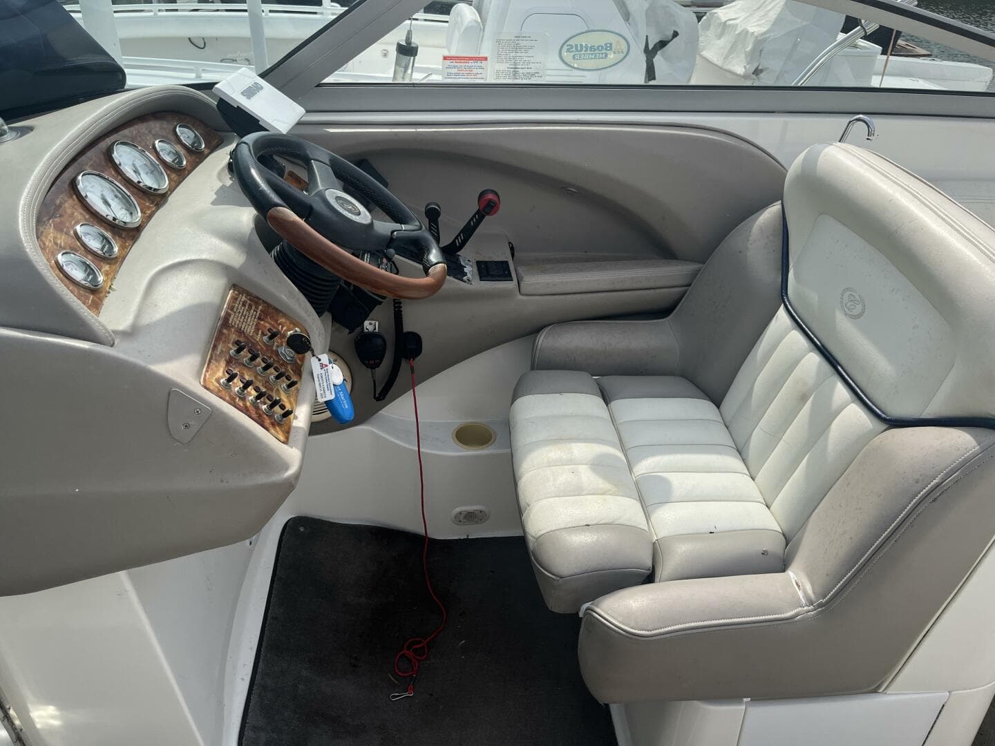 2002 Cobalt 282 — photo 10