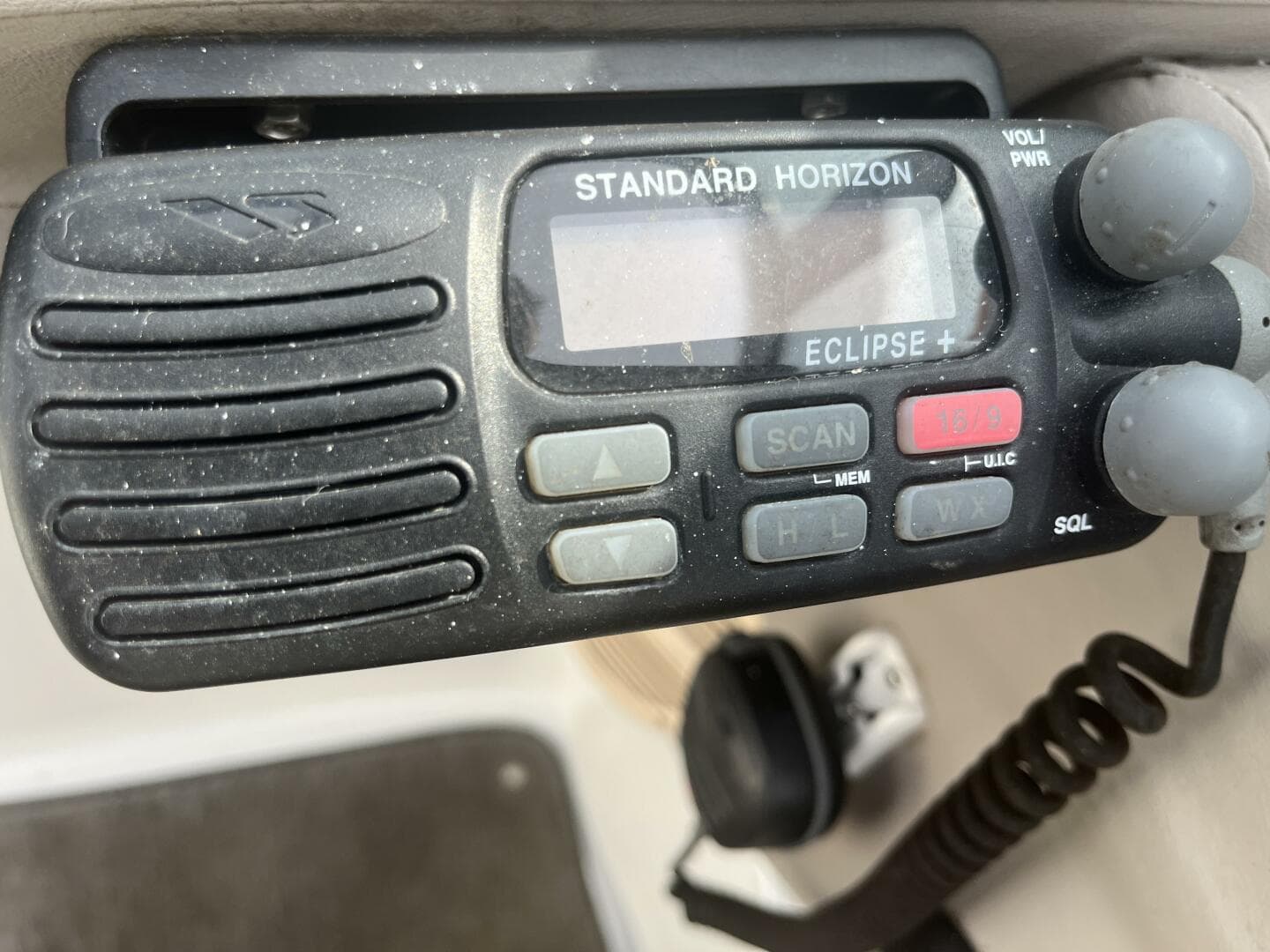 2002 Cobalt 282 — photo 27