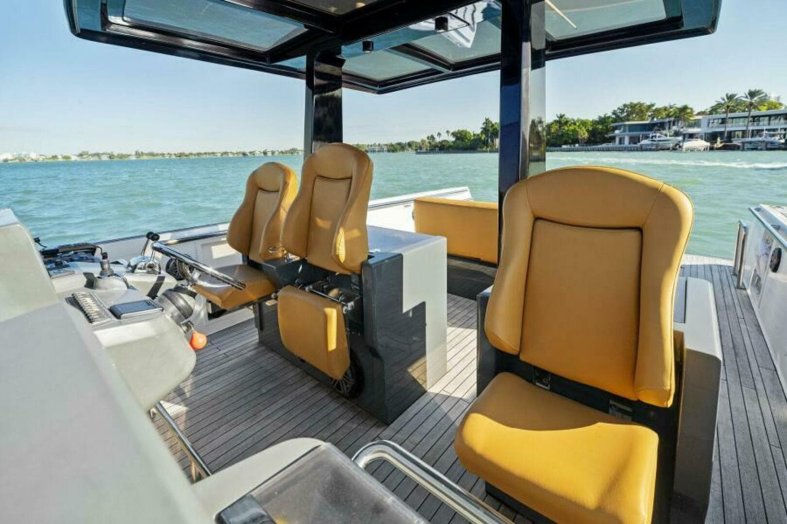 2011 Fjord 40 Open — photo 17