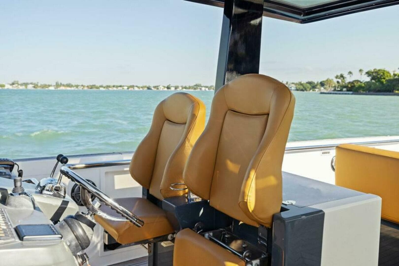 2011 Fjord 40 Open — photo 16