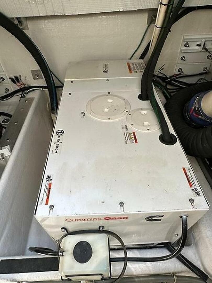 2012 Sabre Express — photo 37