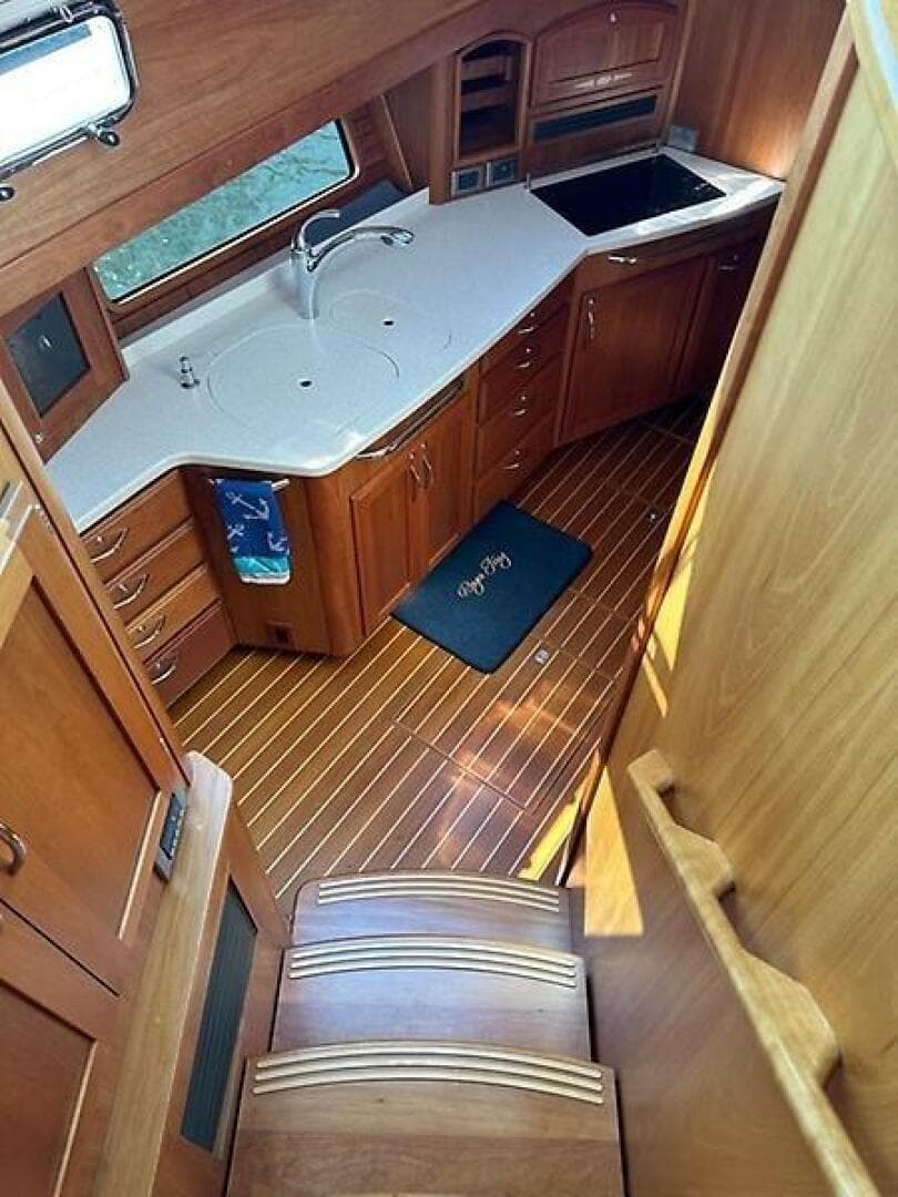 2012 Sabre Express — photo 14