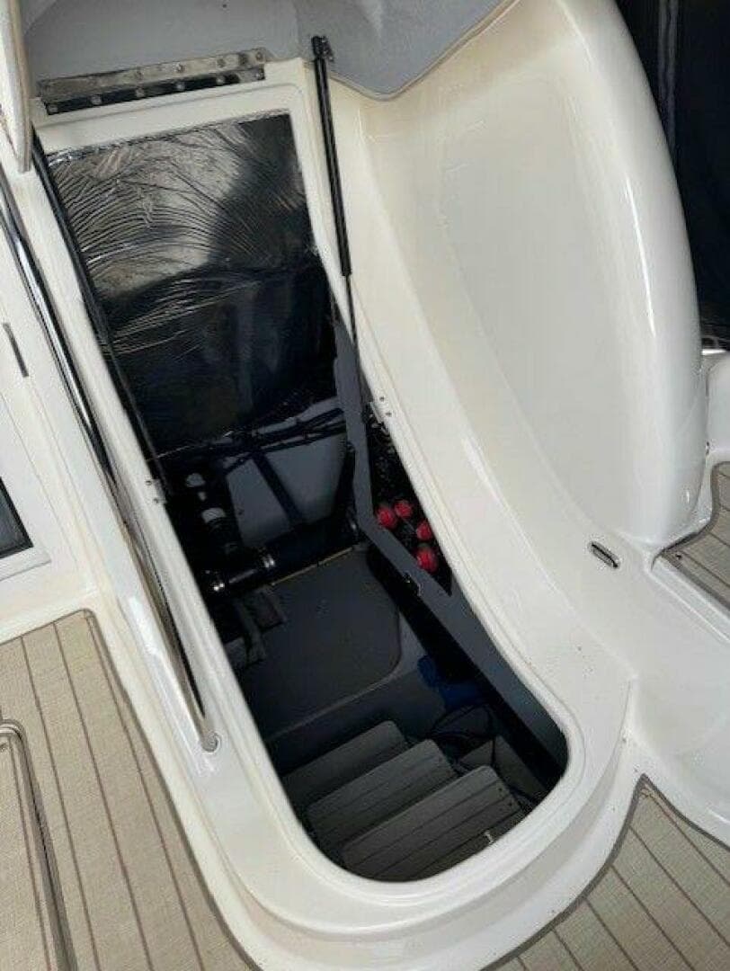 2007 Meridian 391 — photo 32