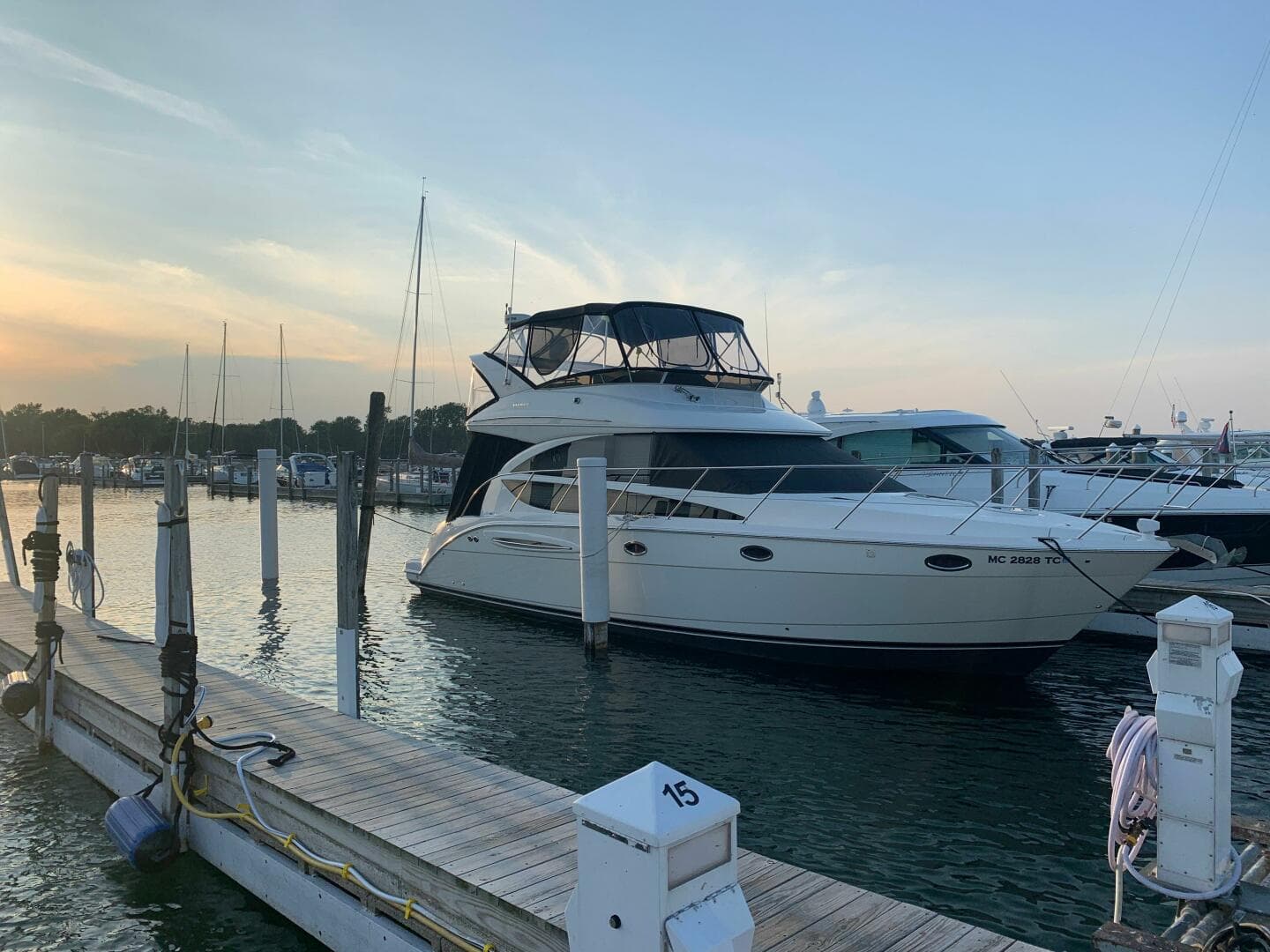 2007 Meridian 391 — photo 2