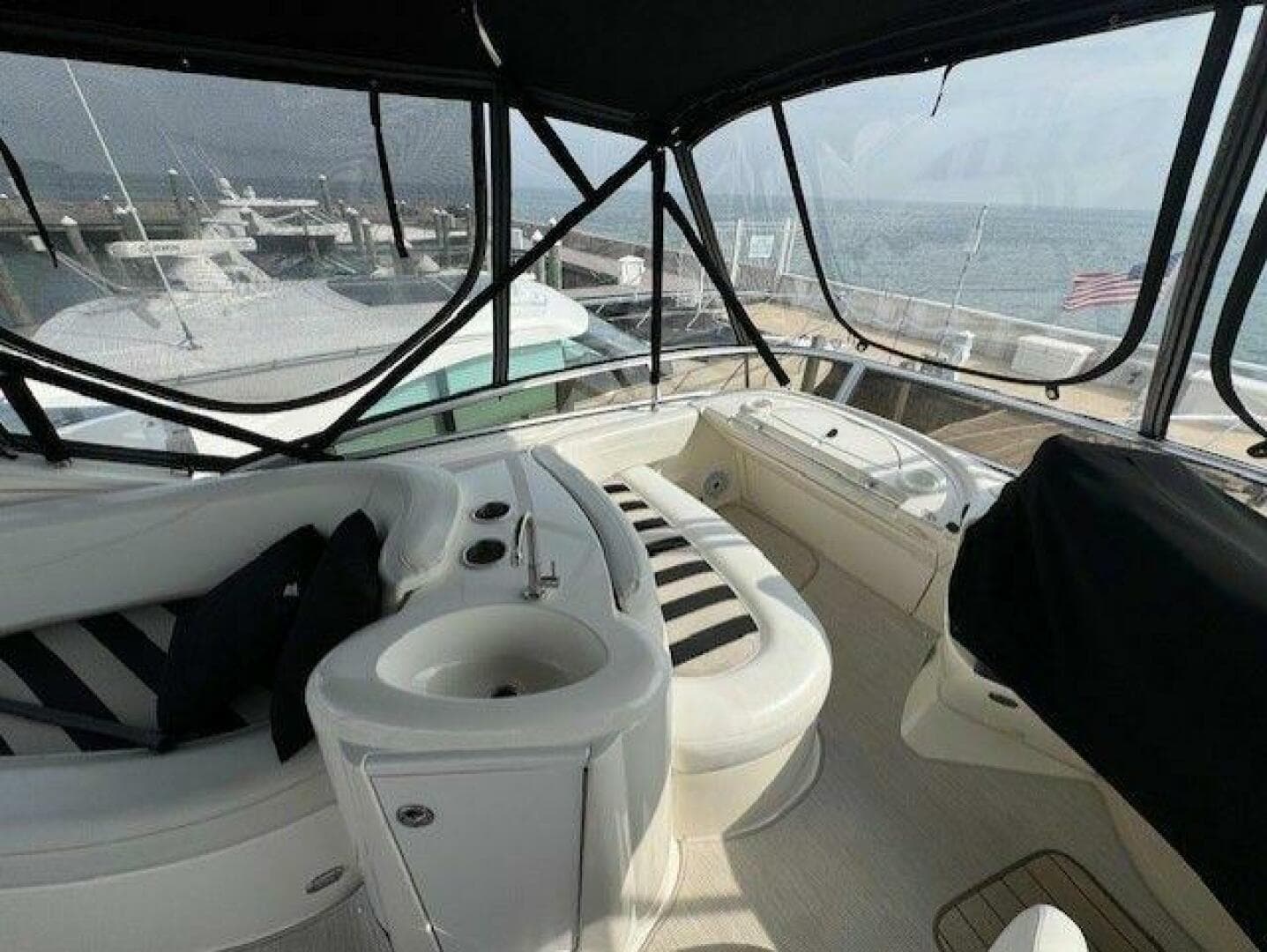 2007 Meridian 391 — photo 54