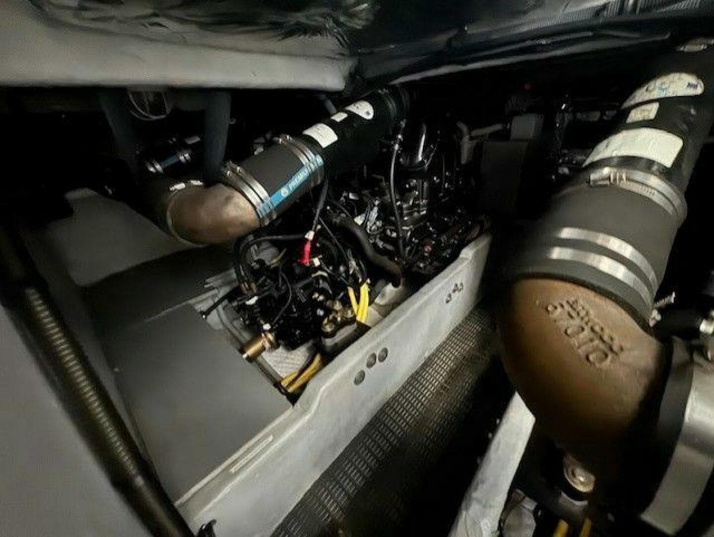 2007 Meridian 391 — photo 34