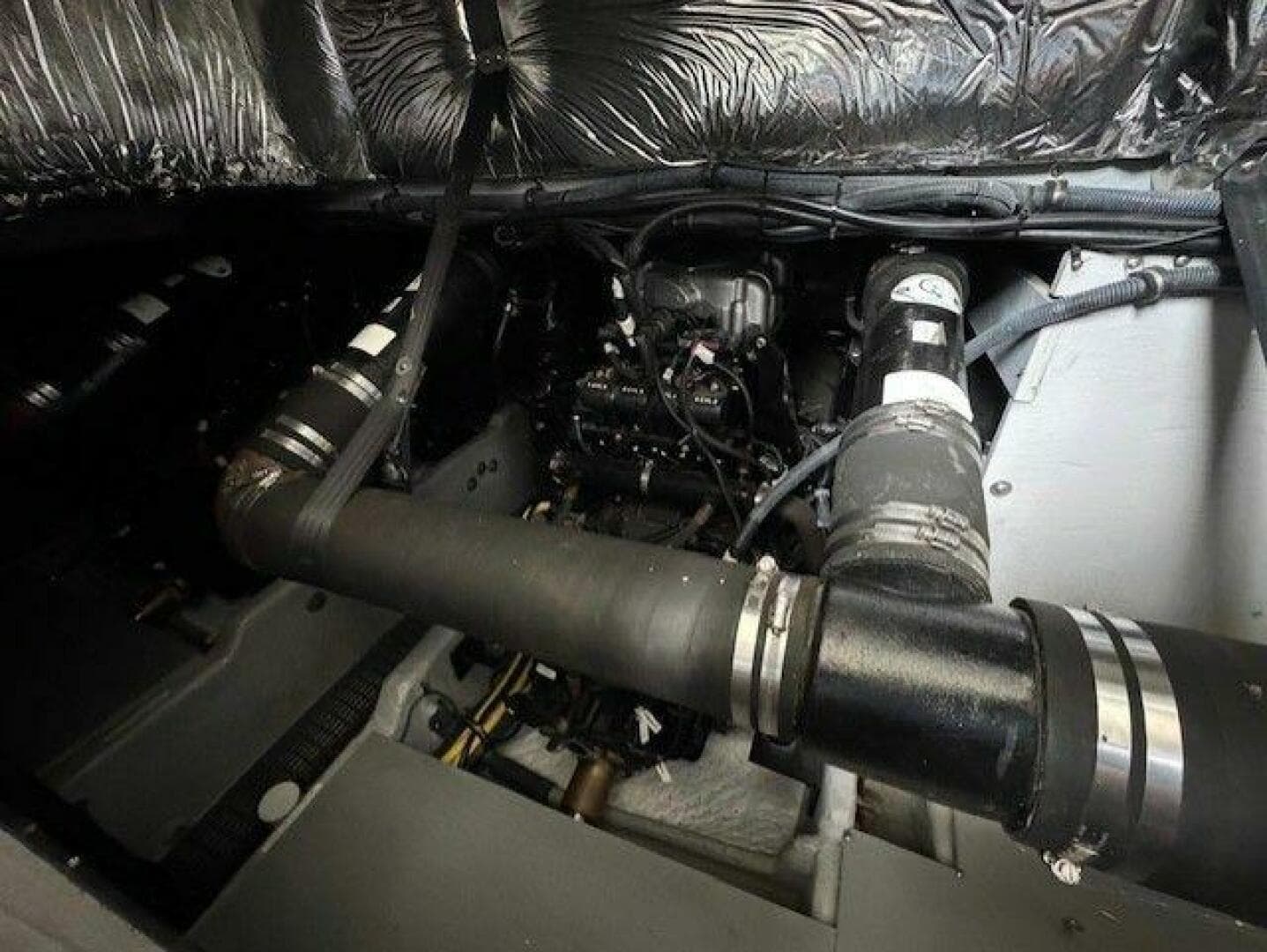 2007 Meridian 391 — photo 33