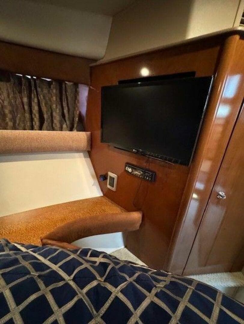 2007 Meridian 391 — photo 51