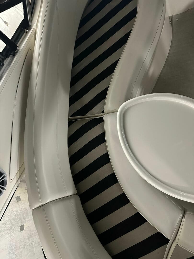 2007 Meridian 391 — photo 19