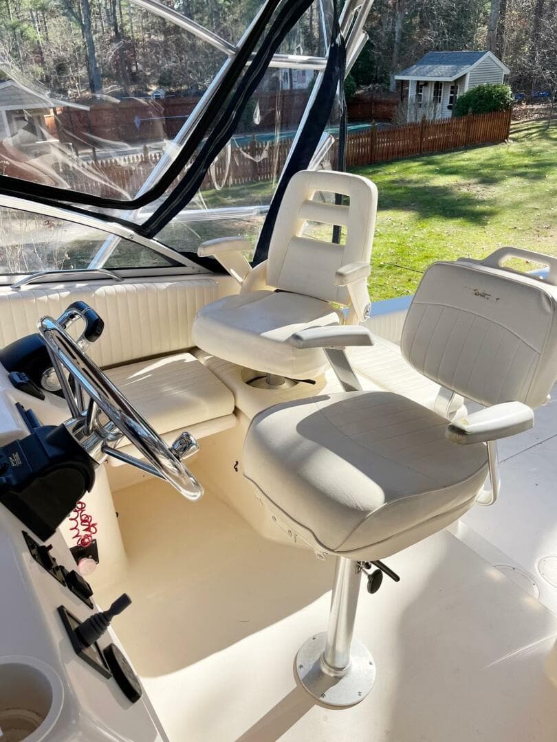 2003 Grady-White 330 Express — photo 27