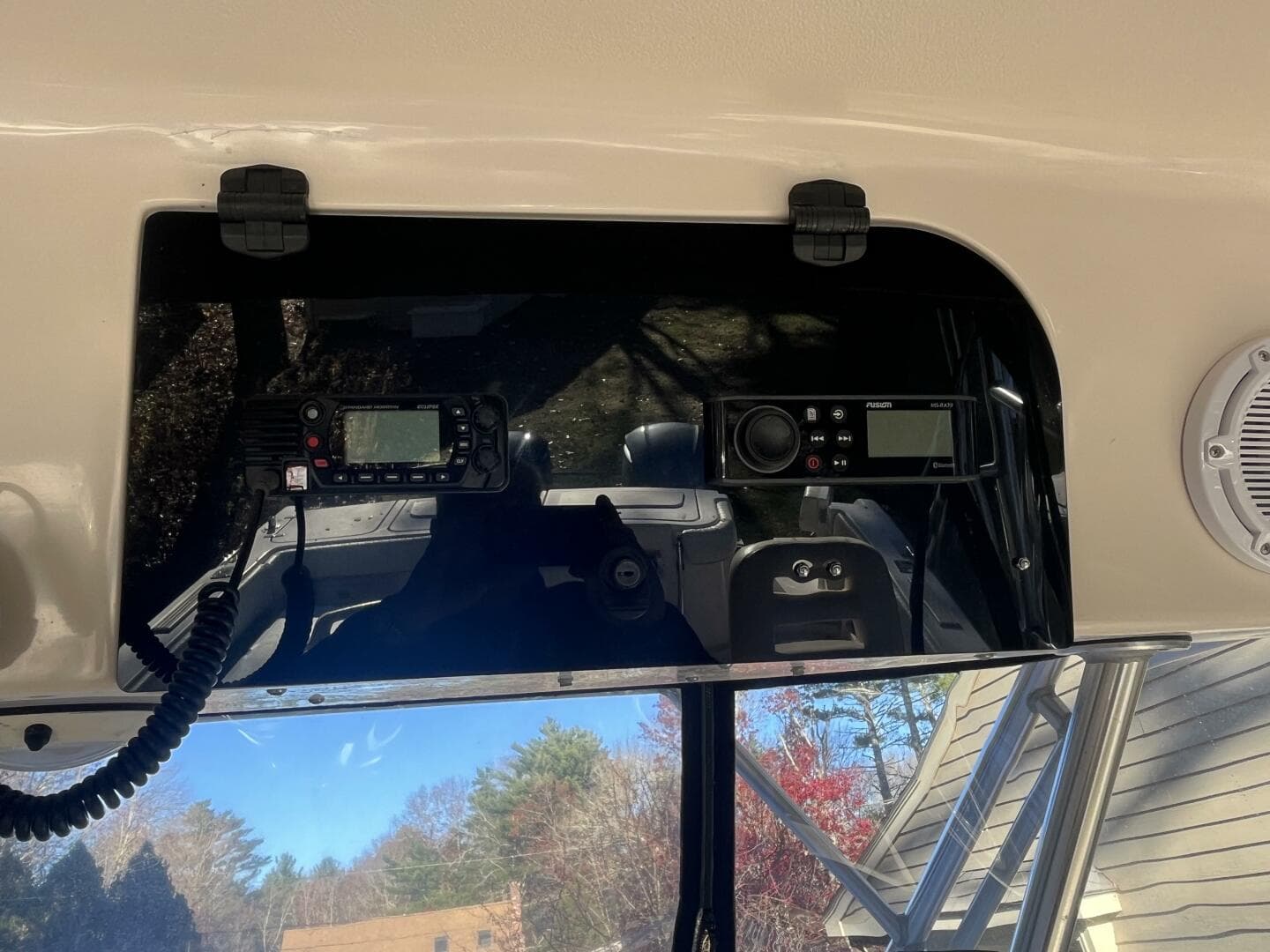 2003 Grady-White 330 Express — photo 29