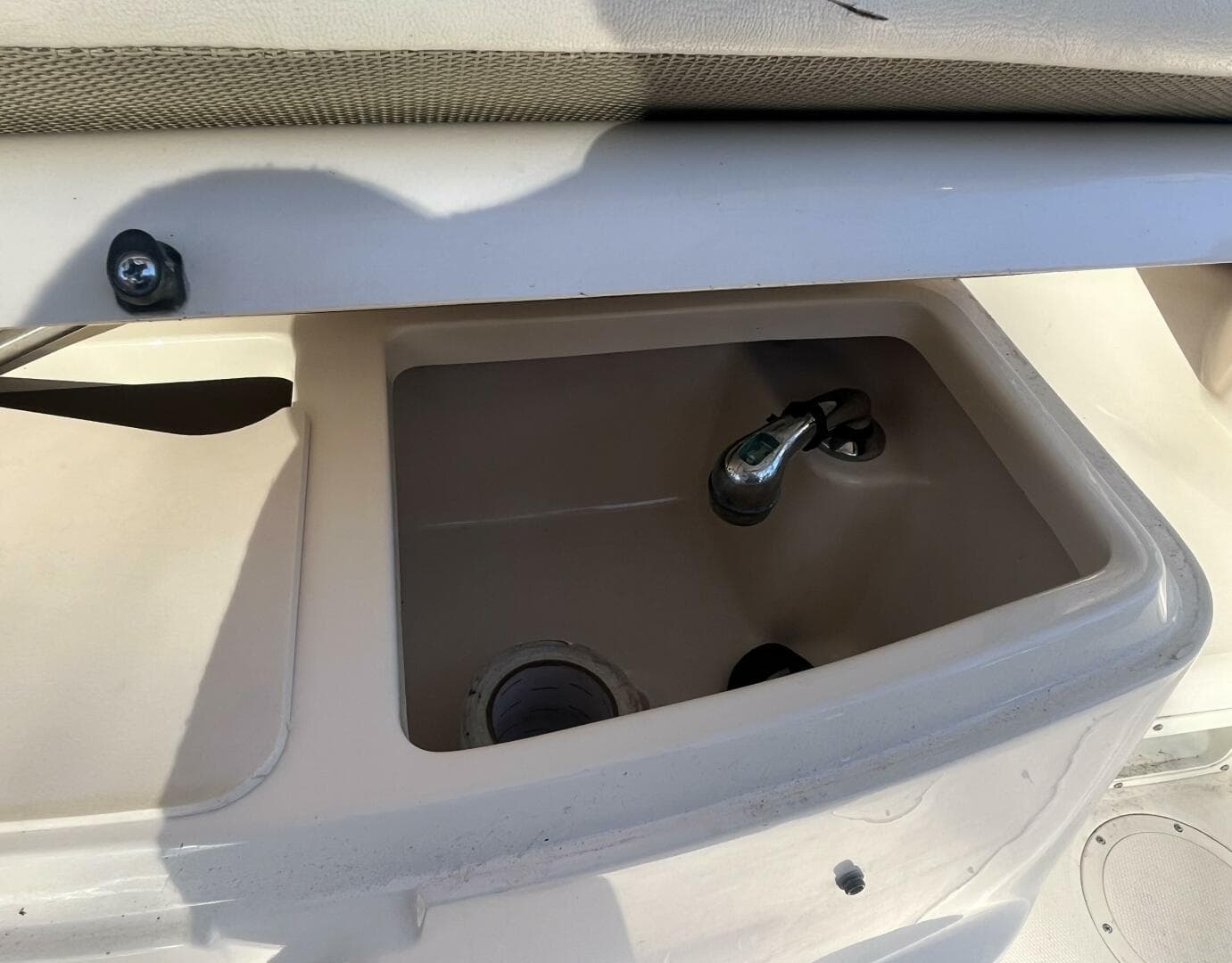 2003 Grady-White 330 Express — photo 56