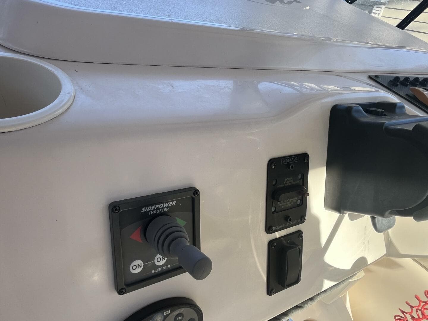 2003 Grady-White 330 Express — photo 26