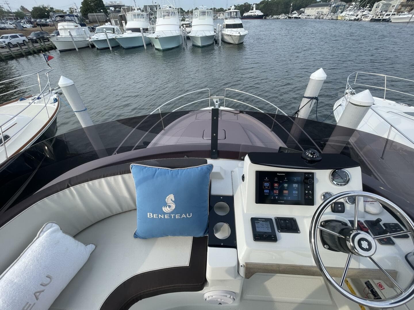 2018 Beneteau Swift Trawler 35- Flybridge — photo 98