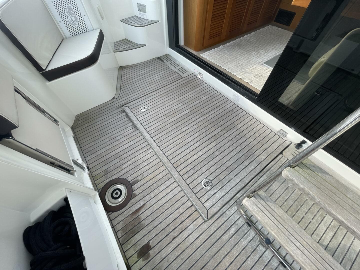 2018 Beneteau Swift Trawler 35- Flybridge — photo 104
