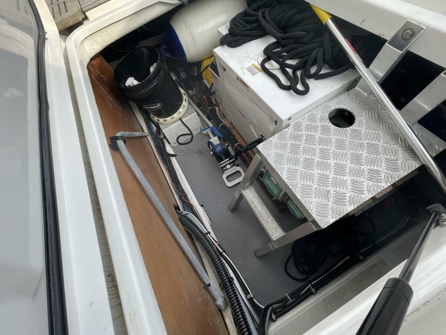 2018 Beneteau Swift Trawler 35- Flybridge — photo 105