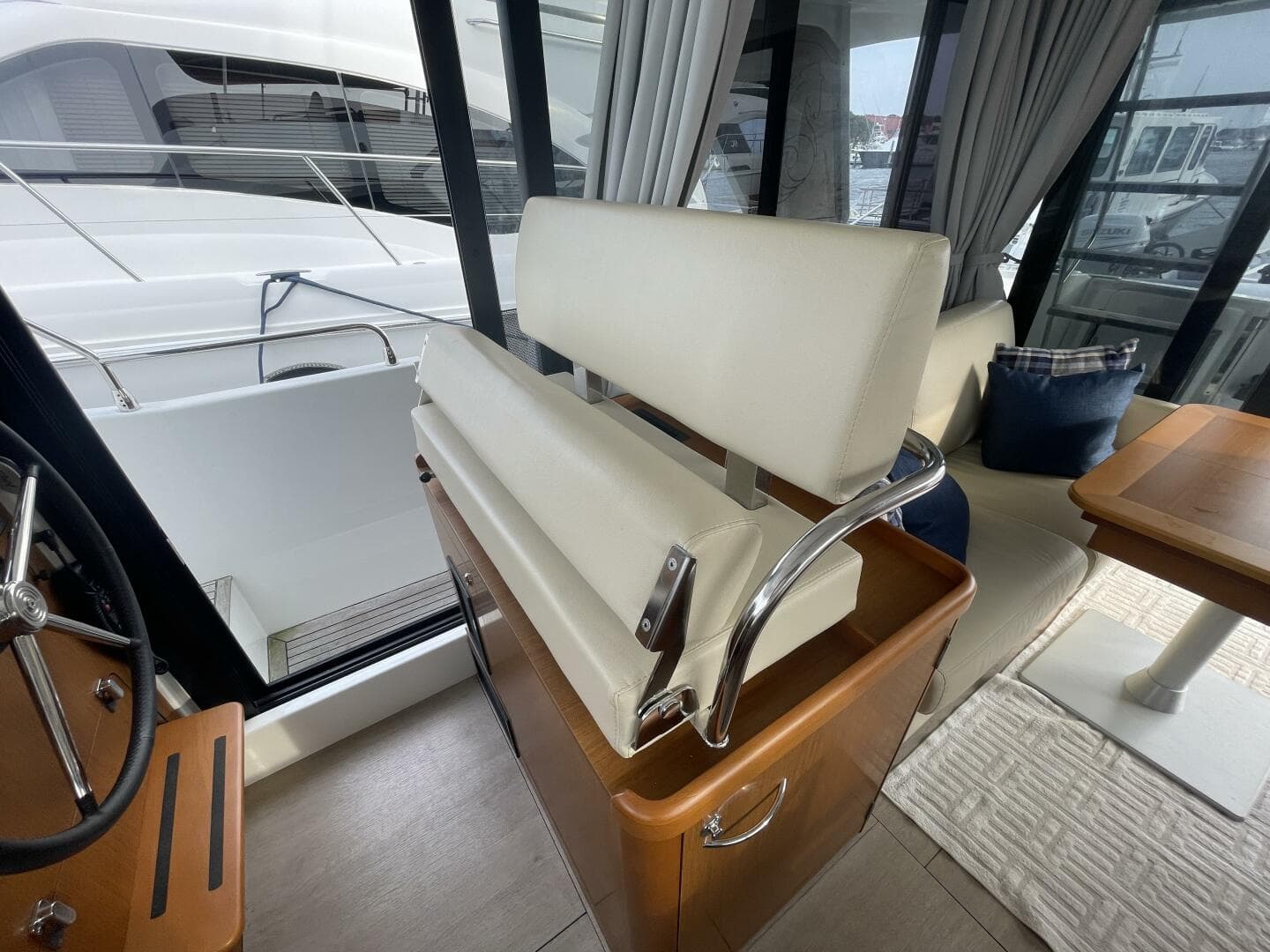 2018 Beneteau Swift Trawler 35- Flybridge — photo 44