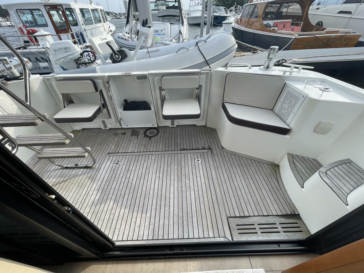 2018 Beneteau Swift Trawler 35- Flybridge — photo 48