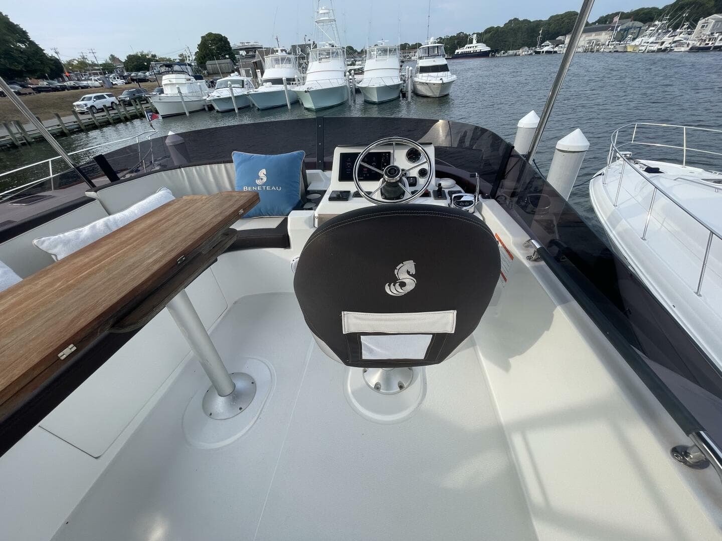 2018 Beneteau Swift Trawler 35- Flybridge — photo 93