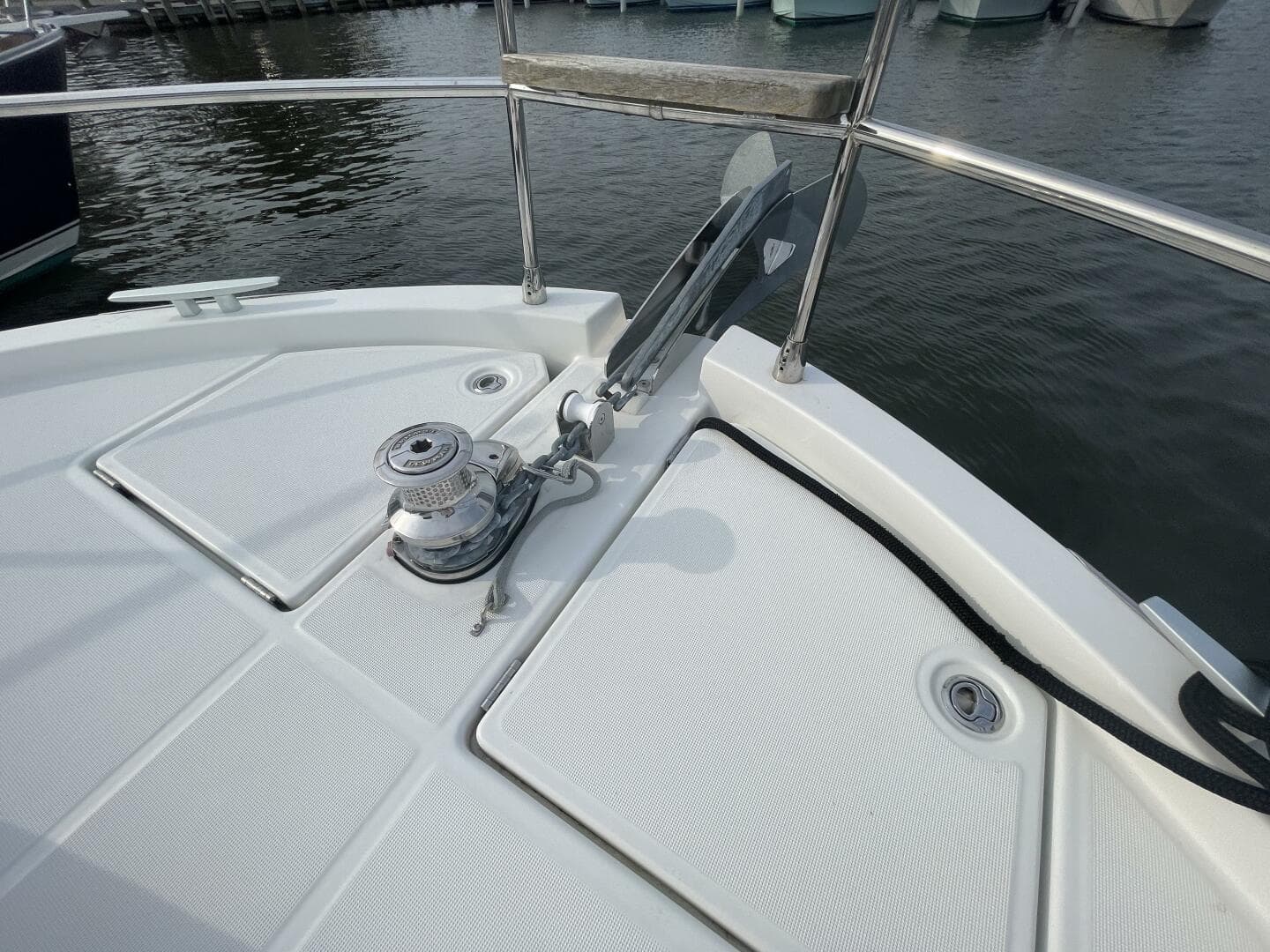 2018 Beneteau Swift Trawler 35- Flybridge — photo 27