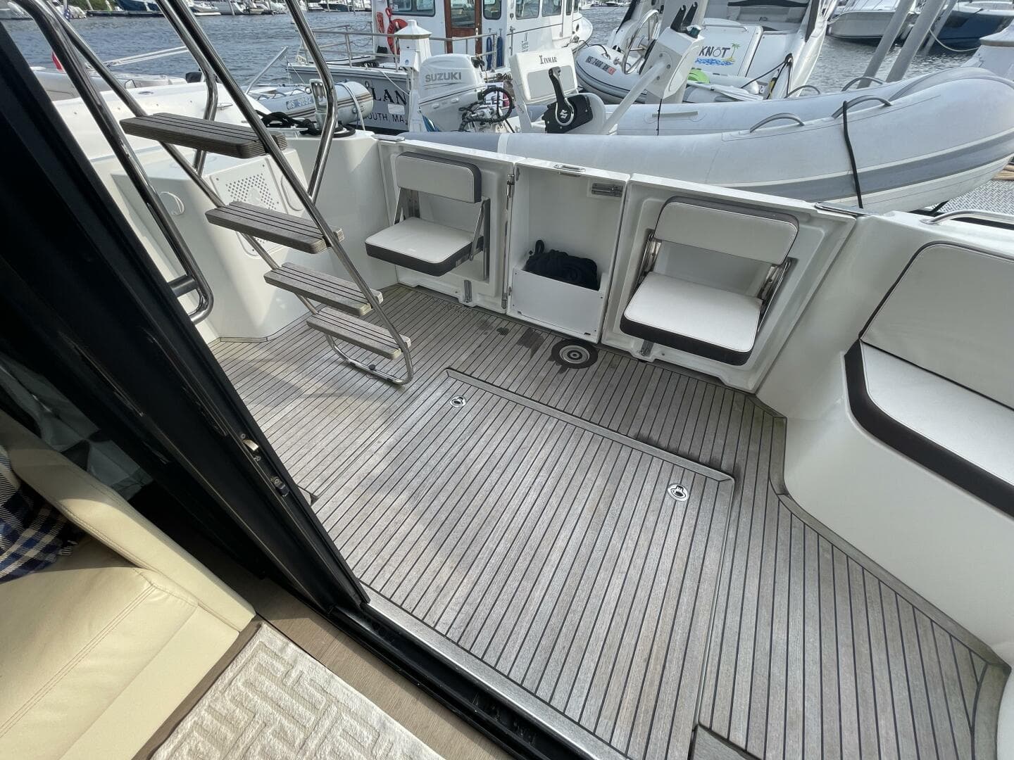 2018 Beneteau Swift Trawler 35- Flybridge — photo 47
