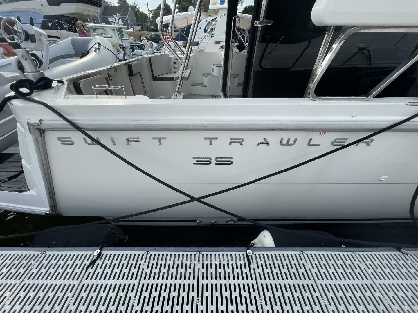 2018 Beneteau Swift Trawler 35- Flybridge — photo 23