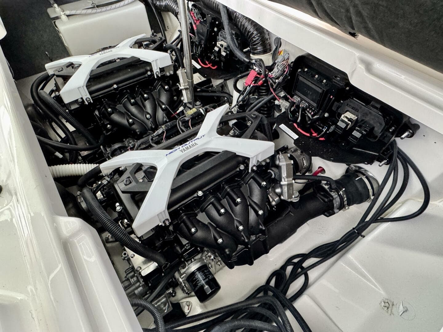 2024 Yamaha Boats 252 SD — photo 94