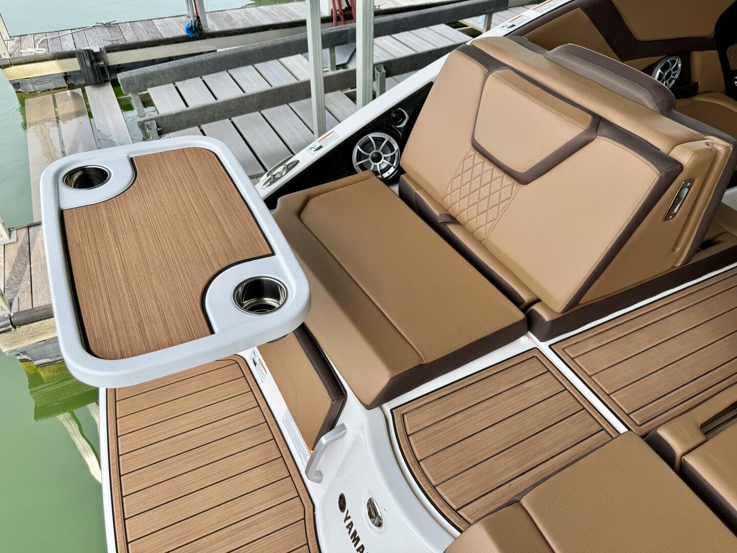 2024 Yamaha Boats 252 SD — photo 32