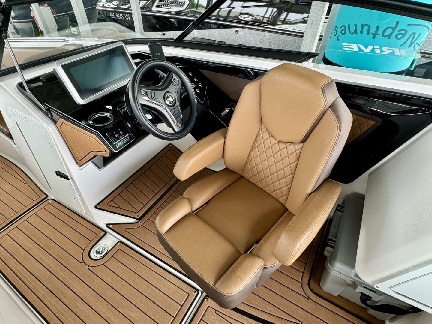 2024 Yamaha Boats 252 SD — photo 41