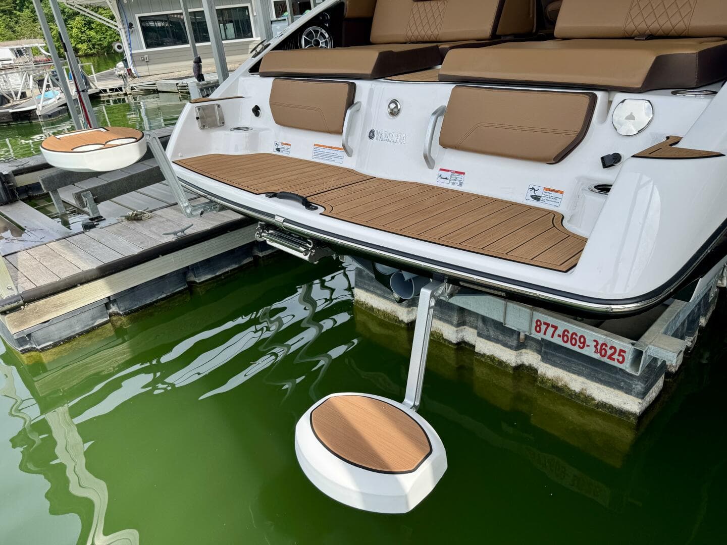 2024 Yamaha Boats 252 SD — photo 102